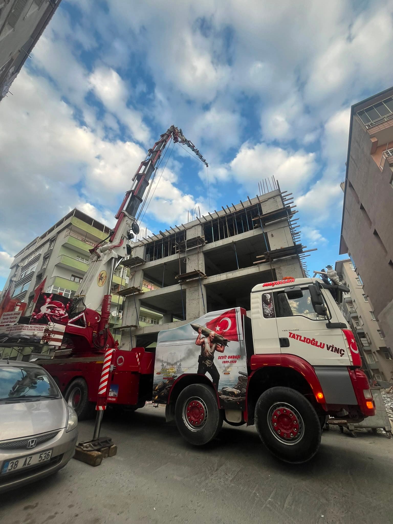 İstanbul iş makinesi taşıma vinci - Tatlıoğlu Vinç